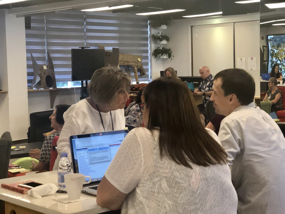 adecardy's tweet image. Excited to welcome Dr. Rojas to @TheLevel5 today! Every teacher is an EAL teacher! Thanks @megankuemmerlin! #ISSedu @ISSCommunity #earcos