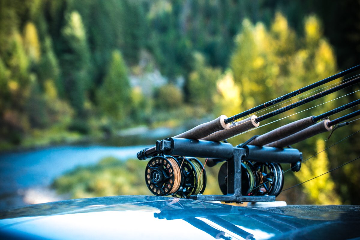spokaneflyshop's tweet photo. Racked and ready for the weekend. 

#lockedandloaded #flyrods #flyfishing #flyfish #fishing #scottflyrods #sageflyfish #echorods #stjoeriver #cdariver #spokaneriver #coeurdalene #spokane #silverbowflyshop https://t.co/T1tBy4pBNQ