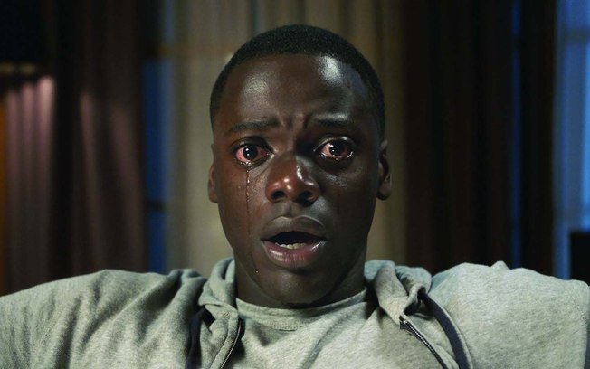 Daniel Kaluuya vai produzir e estrelar filme surrealista de 'Barney: O Dinossauro  Roxo' - Mundo Negro