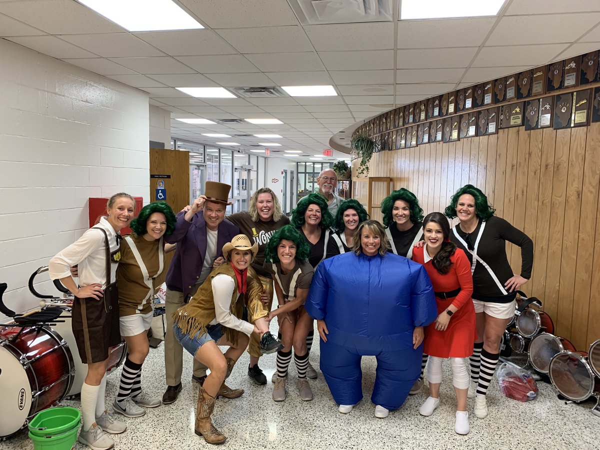 sarahsted82's tweet photo. So grateful to have amazing friends/coworkers that are always willing to go along with my ideas!  Also—big shout out to our awesome principal @warnerc_mtz for letting us do this AND take part!  #forthekids #hoco19 
#isntitsweet https://t.co/dgXH0qfyXH