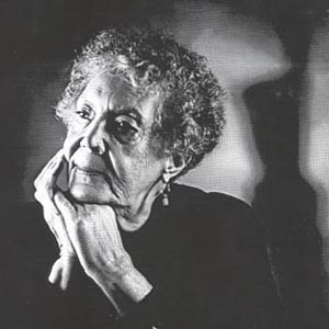 womensart1's tweet photo. #WOMENSART blog: 

Elizabeth Catlett: Homage To My Black Sisters https://t.co/lSM8MGC784

#BlackHistoryMonth https://t.co/00H9waTnYp