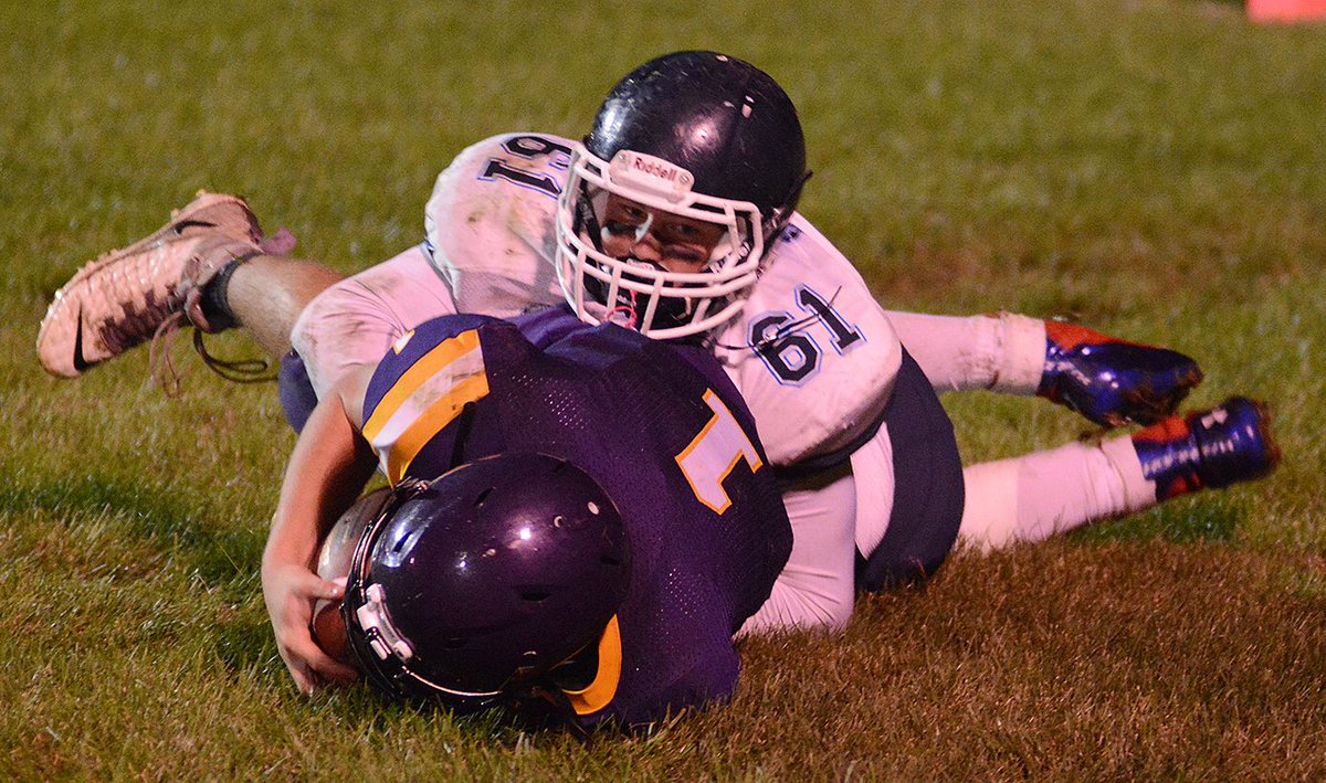 TheTylerHetu's tweet photo. Congratulations to our area Athletes of The Week for Week 6.

FB: Gauge Mitchell, East Union
VB: Kiaya Dunbar, Clarke
BXC: Vinh Nguyen, Orient-Macksburg
GXC: Karlie Larsen, Mount Ayr https://t.co/9DVMtNBmVG