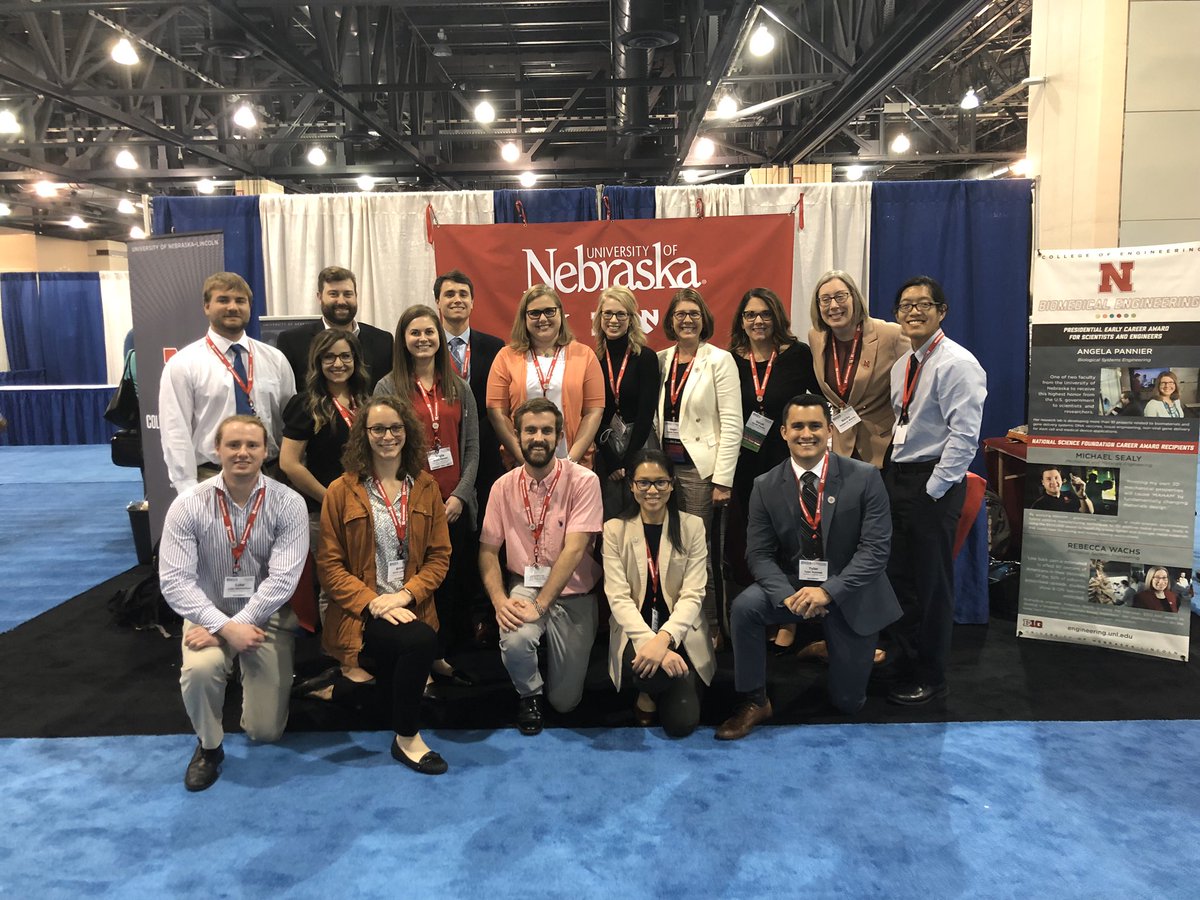 apannier2's tweet photo. Great group of Nebraska researchers at #2019BMES! @apannier2 @Becky_Wachs @UNL_BSE #unlbme @unl_engrgrad https://t.co/oLejr4S6Yq