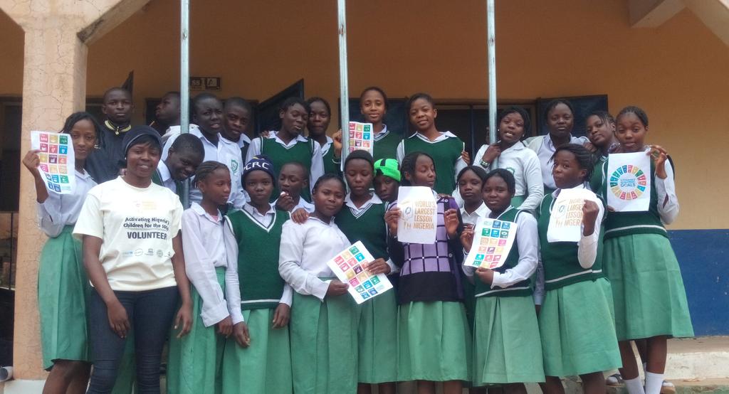 b_dayen's tweet photo. I am an Activator for #TheWorldsLargestLesson; 'Activating the Nigerian children for the #SDGs'. Awesome experience with students of C and S College, Jos.
@SDG2030
@SDGaction @TheWorldsLesson @WorldsLessonNG @DEANinitiative @teenscancode @facebook @NGYouthSDGs @SDGoals https://t.co/P2dWcxc3zX