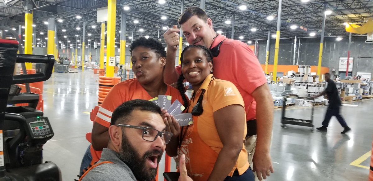 🚨5085 Equipment Safety Check 🚨 Key2 @HomeDepot5085 @camilo_5520 @HaileyD_THD <a href="/SdbassBass/">Scott D.Bass</a> <a href="/THD5085_ChrisAP/">Christopher Schacht</a> <a href="/richardrussell_/">Richard Russell</a>