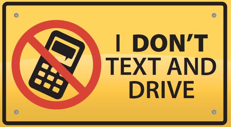 xtertexter's tweet photo. Be #responsible and do not ever #textanddrive https://t.co/L7ZSCEfVtk