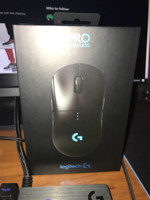 victorwong's tweet image. ★ Logitech G Pro Wireless Mouse ★

To enter:
✔️ Retweet
✔️ Follow @food_cs on Twitter
✔️ Tag Two Friends

Will roll 11/18/2019