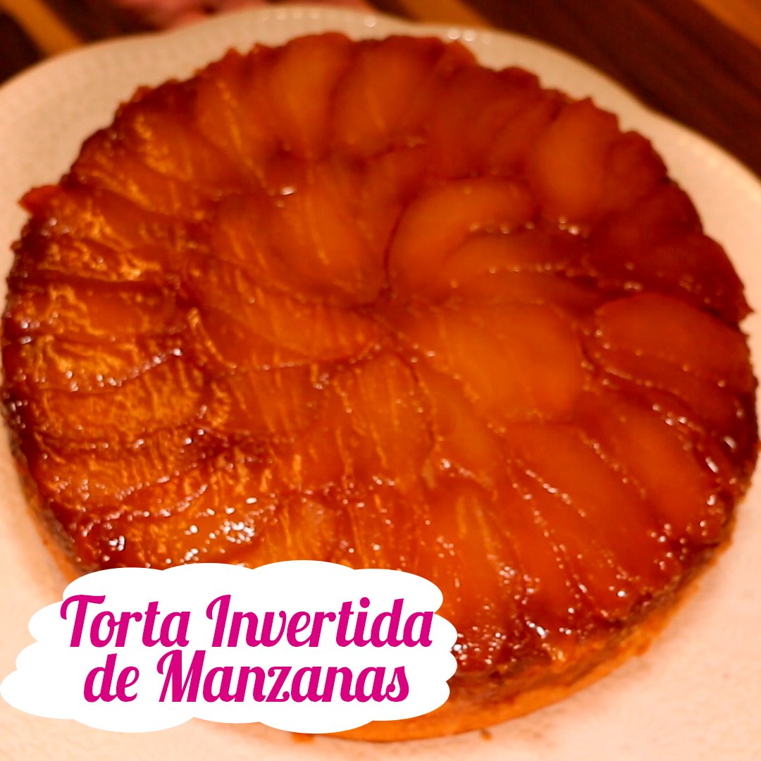 RecetasdTortas's tweet photo. Hoy nueva receta!! y es de una Torta Invertida de Manzanas, super deliciosa y mega húmeda. 

Un poquito mas tarde hoy! a las 19:30 empieza el estreno de la receta. Los espero!

https://t.co/9d3c7H24f3

#Tortainvertidademanzanas #recetadecómohacerunatortainvertida https://t.co/ysMG2jp00k