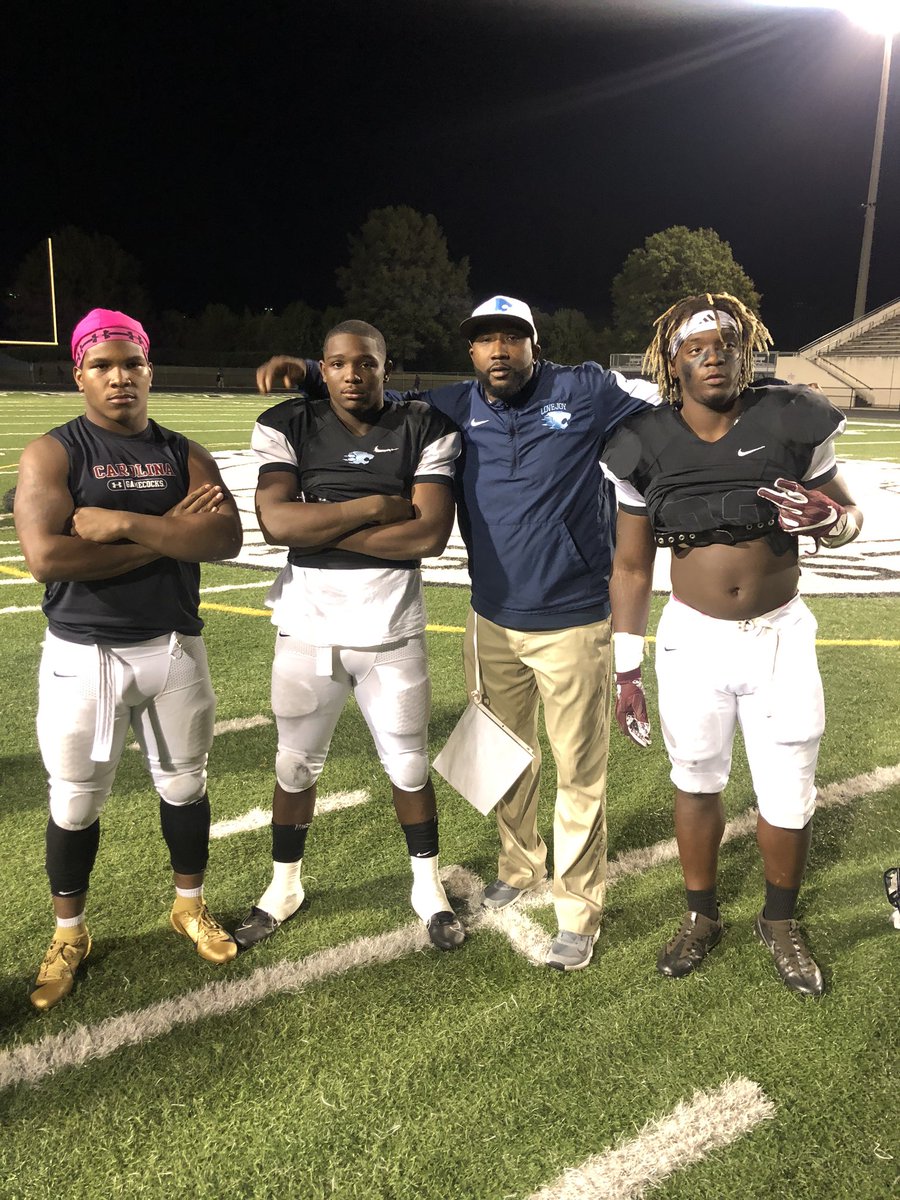 OfficialLovejo1's tweet photo. Great team win last night but I can’t be more proud of my group of running backs the way they played as a group. #wildcatnation https://t.co/Cz9GjoiMnU