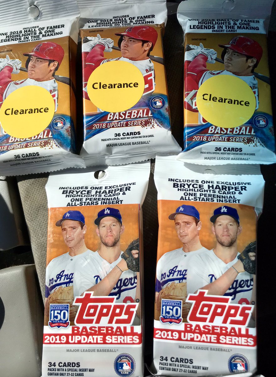 coltssportscard's tweet photo. When the wife says to get Fly Traps from @Walmart 😶..... ummm Update Series🤷♂️😂 @Topps
-
#topps #toppsbaseball #soto #acunajr #trout #ohtani #updateseries https://t.co/MOdyR1pVm0
