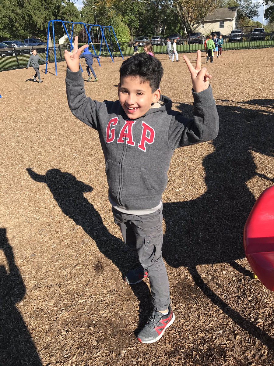 It was an extra recess kind of Friday 🎃🥳