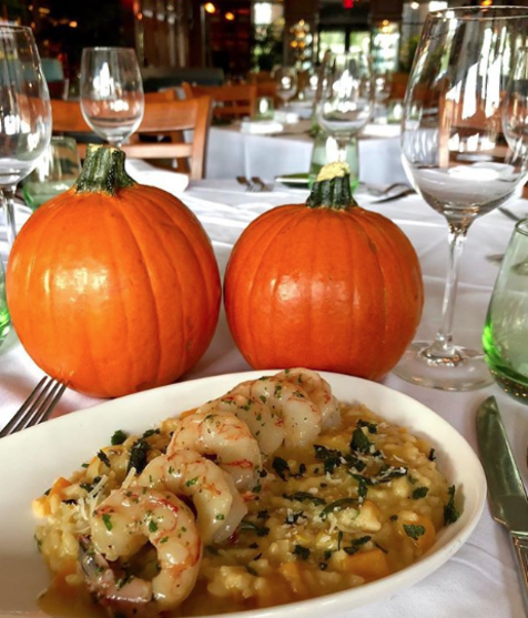 Urbain40's tweet photo. Fall in love with the flavors of autumn one bite at a time. https://t.co/BCwTpYBT9R