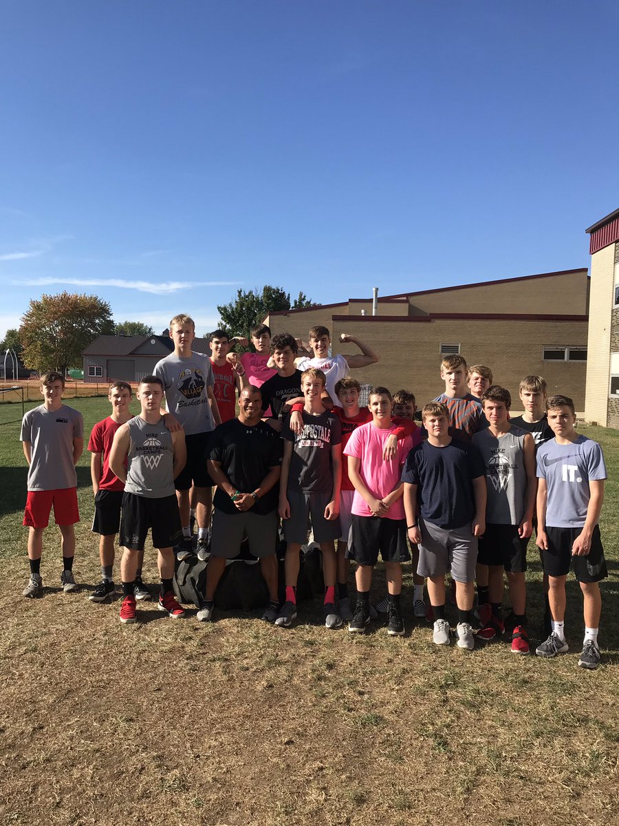 Great workout today with the best strength and performance coach, Andy Britton. This guy made us better today and has all pre-season with his guidance. What a tremendous source of knowledge we have here in town for our athletes. Thanks Coach Britton!
#johnniestrong #johnniepride