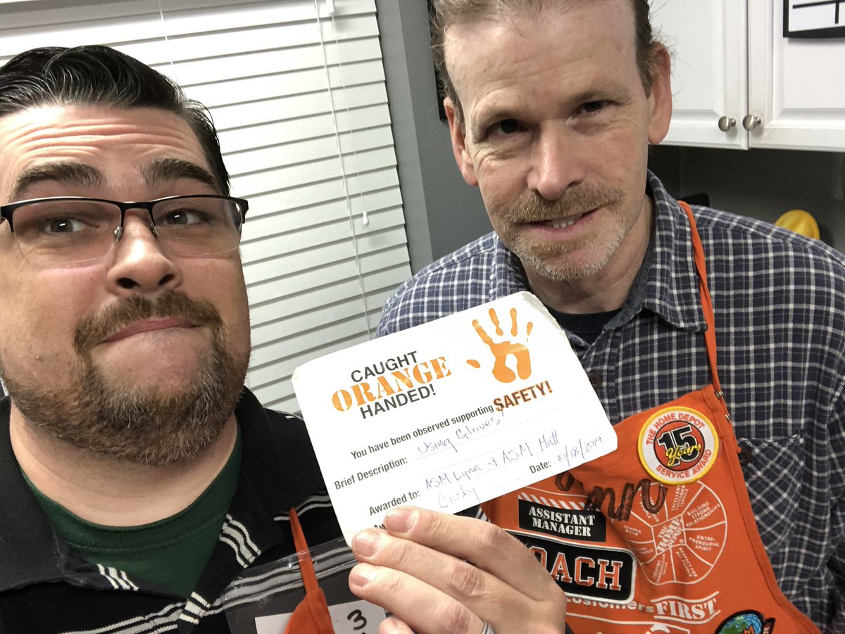 MattClarkeTHD's tweet image. Lynn and myself got caught wearing gloves by our Paint Department! Thanks, team! @RLM4040 @lynn_youngs @jessica_witte_ @FroFroAtDepot @cayselahrman @Drew88708326 #4040Rocks