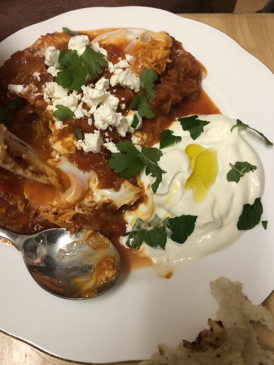 Hey <a href="/GordonRamsay/">Gordon Ramsay</a> what do think of my Shakshouka? Asking for a friend 😉