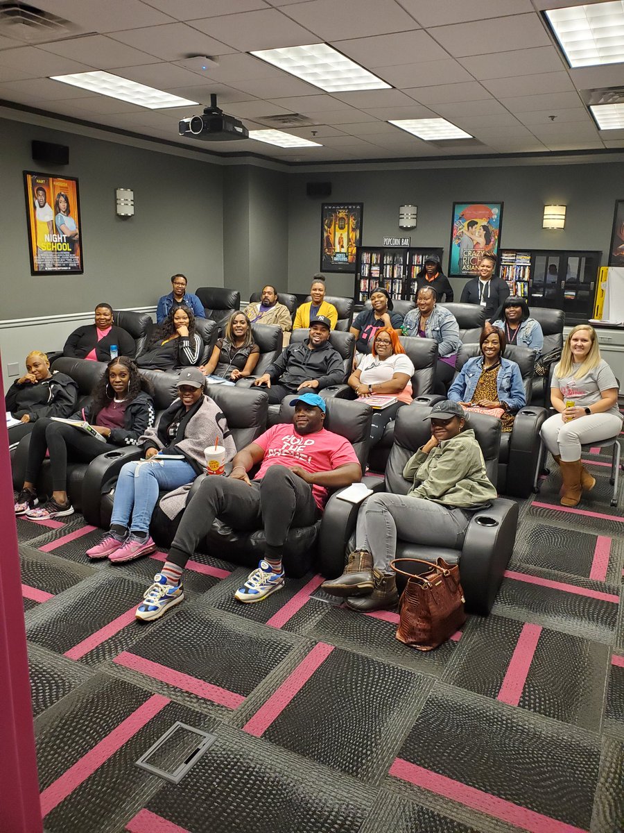 TarashaWright's tweet image. Prepared to Win week was a success in Augusta! We finished with a Relationship Building and Influence panel discussion!! #leadfromeveryseat #FLDCdevelopmentTEA #CCLD #AugustaDomination @slwoodCO @MissChannyBaby #FamousforCareers #FamousforDevelopment @RachRo03 @candymitchell06