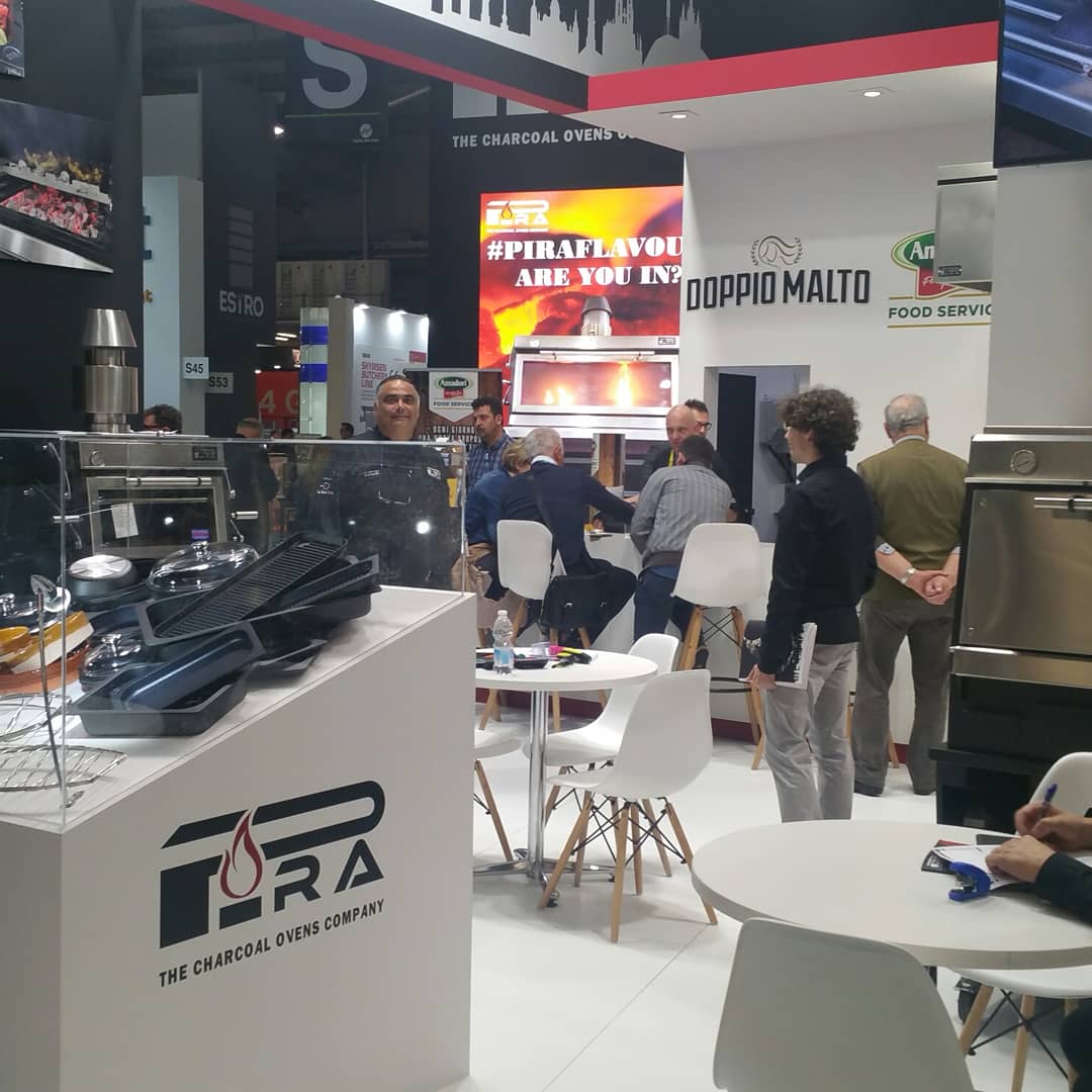 PiraOvens_1's tweet photo. First day in @HostMilano.
Thank you to everybody!
Spectacular. Tomorrow more!
------
Primer día en Host Milano.
¡Gracias a todos!
Espectacular. Mañana más!
----
Primer dia de la fira Host Milà.
Gràcies a tots!
Espectacular Demà més! 

#HornosBrasa #PiraForni #CharcoalOvens #BBQ https://t.co/vsyd9z5wDB