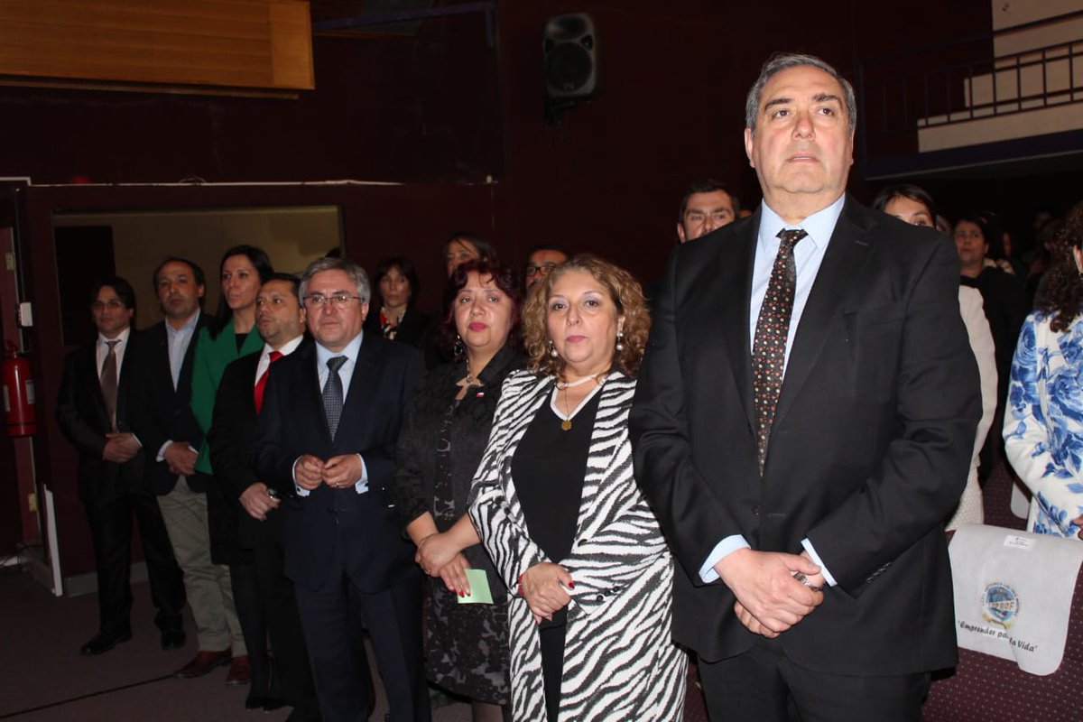 Hoy se realizó la ceremonia oficial del Día de los Asistentes de la Educación,donde asistió la Gob. <a href="/Anita_Mayorga/">Ana Mayorga</a> y donde agradeció tremenda labor que realizan dia a dia en cada uno de los establecimientos educacionales. ¡Felicidades! #ChileEnMarcha