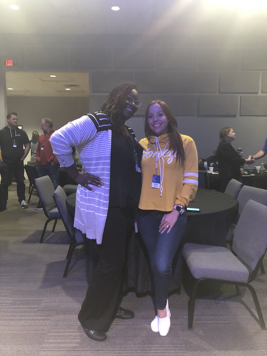 KarlaSerrano7's tweet photo. #NAMB Assessment 
A great blessing, a lot of learning...

Totally grateful for this opportunity for growth and learning, which is fraught with challenges and a great commitment, first with God and then with His flock.

We will never forget this magnificent experience!!! https://t.co/8HUq41IyVE