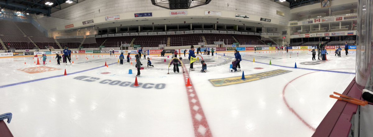 PeterboroughFSC's tweet photo. Great to be HOME @PtboMemCentre ! It looks fantastic!!! https://t.co/z8XSjrT31E