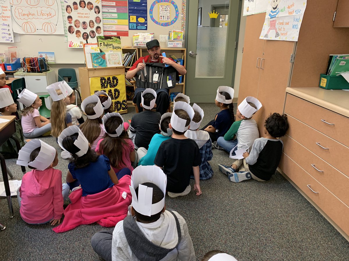 Huge THANK YOU to Chef Sean for talking to my @BarrettRanch_  first graders about his job. Chef Sean has cooked not only for NFL and NBA teams but for 2  presidents as well.  However, kids were more intrigued by his ice cream making experience. 😊 #communityhelpers #DCJESDproud