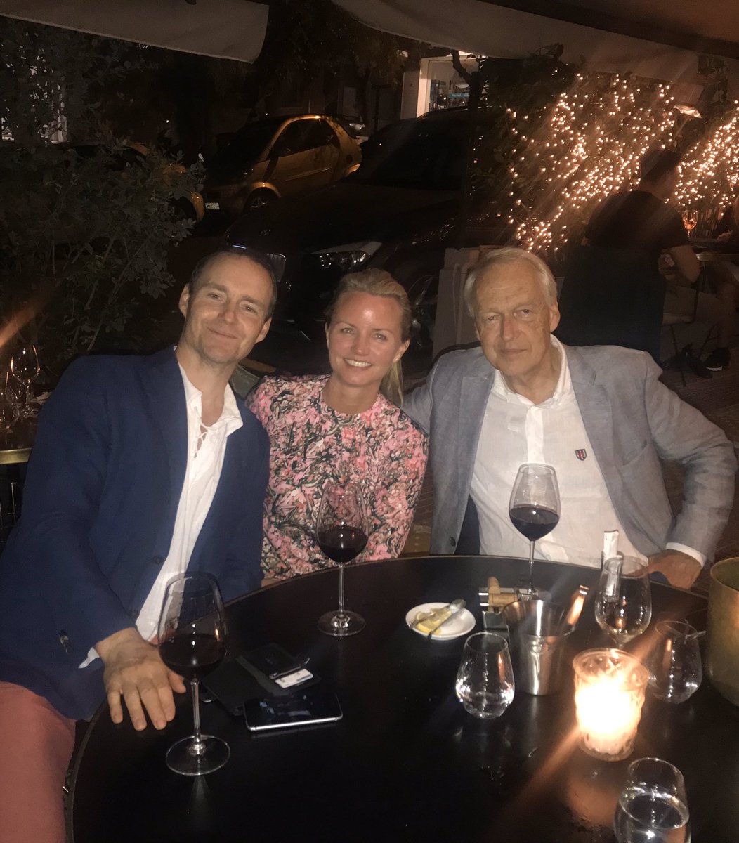 veiby_holm's tweet photo. So proud and happy to be part of this fantastic team (if I may say so) - Norway’s only genitourinary reconstructive surgeons @ScandUrol @SocietyGURS @ISORU1 @SIU_urology 
enjoying #SIU2019 and Athens 
#gurecon
missing our boss @OJNilsen of course https://t.co/eq5TYcdA1d