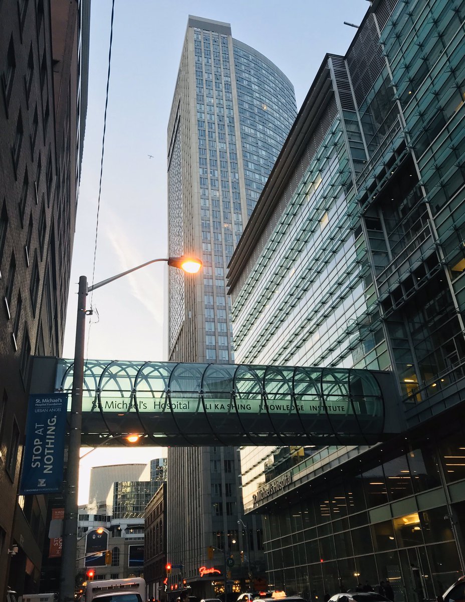 mollyallen17's tweet photo. Great experience @StMikesHospital to start off residency with my squad @jessicakentrice @arthurwelsher #Etai Until next year! https://t.co/OXOLvqffhj
