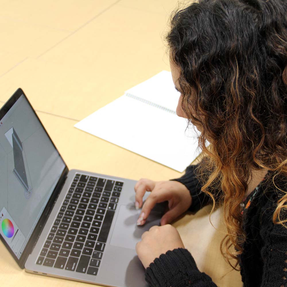 sierracanyon's tweet photo. Honors Architecture is this week’s #LearningForwardFriday spotlight! Each student chose an area of the Upper Campus to redesign. They had to measure, take photographs, interview their peers, & research similar areas at other schools. #WeAreSC #LearningForward #Architecture https://t.co/dlGnmt6eZT