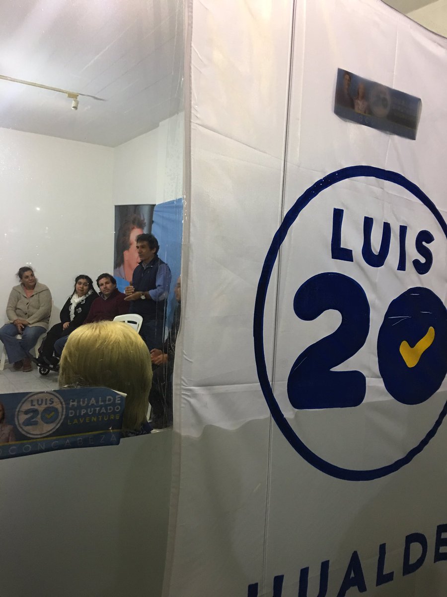 MLaventureO's tweet photo. Inaugurando la #Casa20 de Punta del Este.
#rectafinal #EsAhora @PNACIONAL El domingo 27 se vota @lista20maldo @LuisLacallePou @beatrizargimon @HualdeJose @MLaventureO https://t.co/6aPrxu7qjA