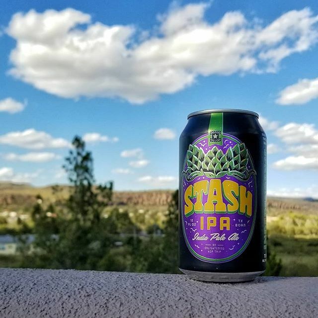 indybrewsatx's tweet photo. Can't go into the Davis Mountains without picking some Stash. https://t.co/o1VYH2OOBj #instagram https://t.co/YcA7FIEE2y