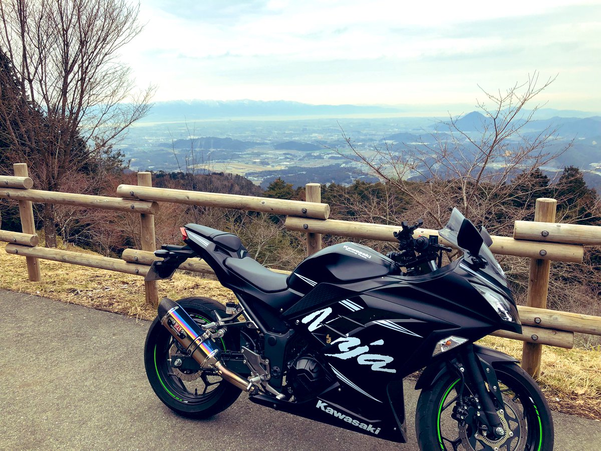 fabio_k_d's tweet photo. ちょっと斜め。😅
#このタグ見た人は真横写真を貼る https://t.co/SV9szINh2t