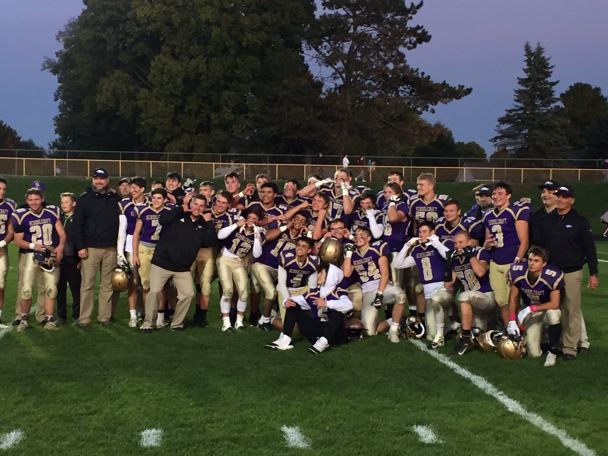 Final score Schoolcraft 54 and Watervliet 0. #SchoolcraftEagles