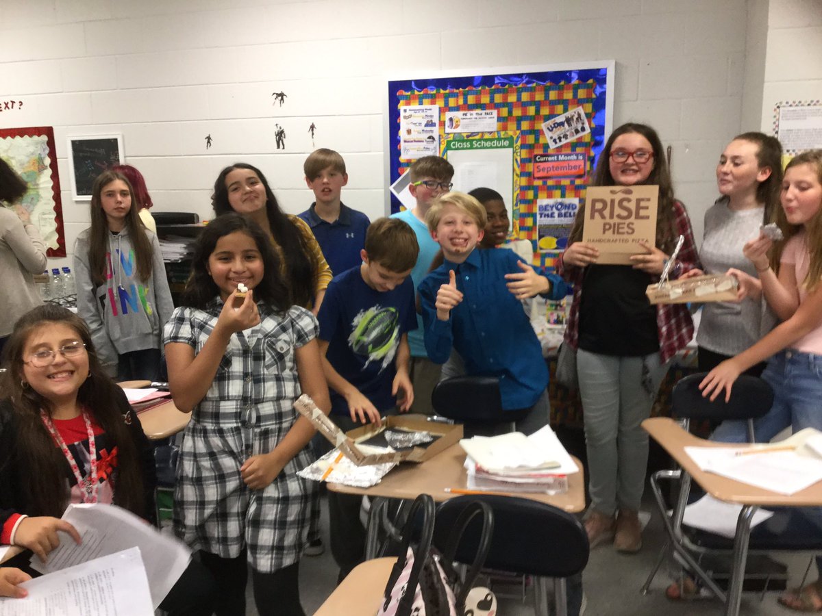MrsH_Building's tweet photo. @RisePies Thanks Bridget Soileau (Southaven store) for supporting science education via our solar oven project! https://t.co/Zxc3ELRG6Z