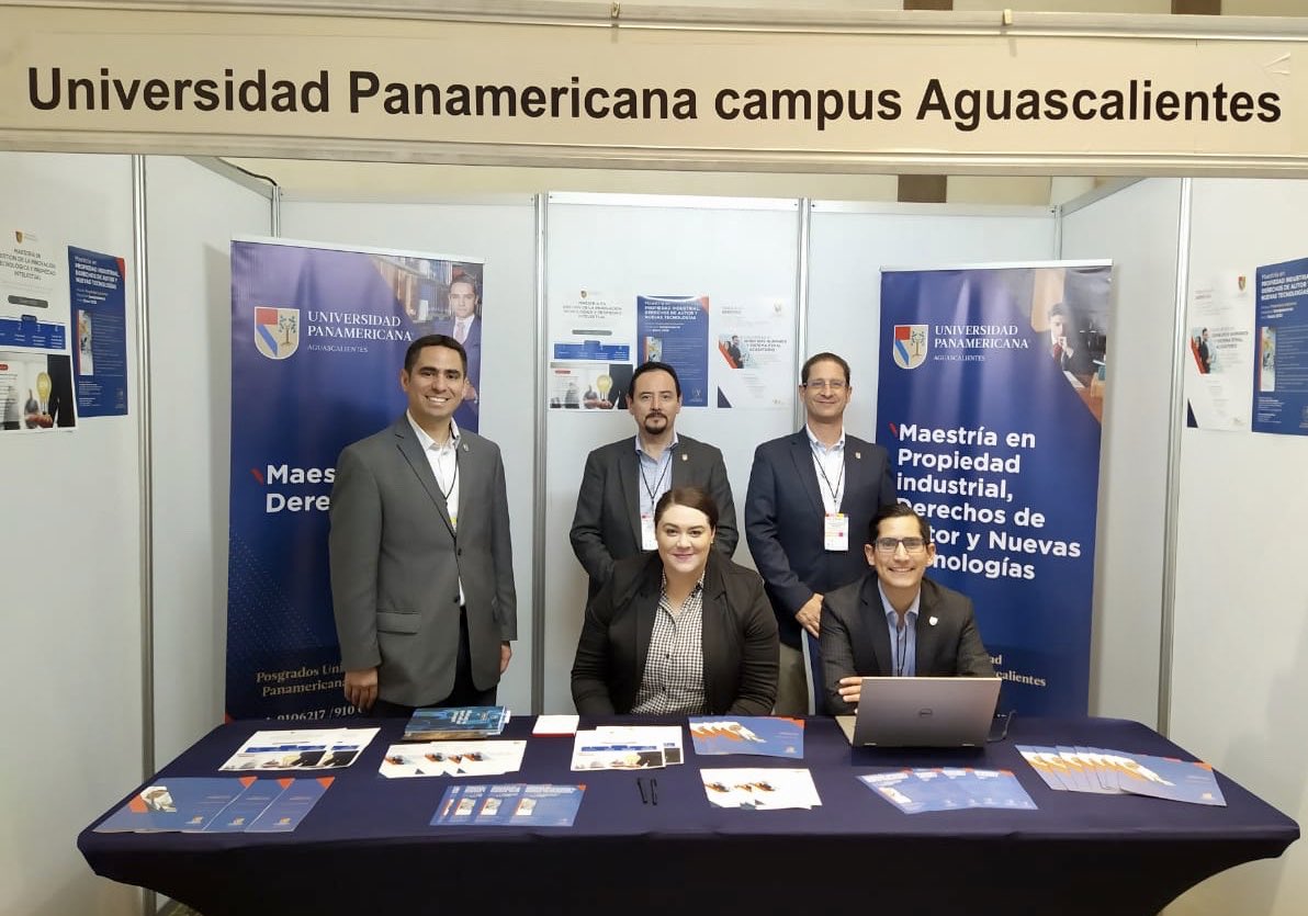 josecarlos_romo's tweet photo. Un gusto poder participar en la #ExpoCEEAD 2019, dando a conocer los programas de posgrado que oferta la @UPbonaterra https://t.co/1FJvJpvLry