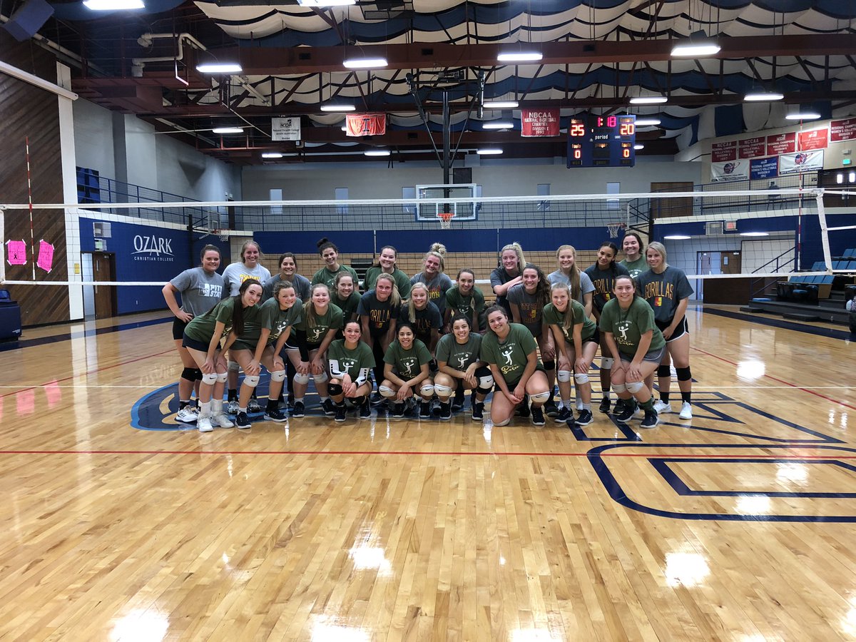 PSUClubVball's tweet photo. Thank you to @VolleyballOzark for letting us come scrimmage tonight! You girls rock 🏐 https://t.co/cZtbc8Nqkm