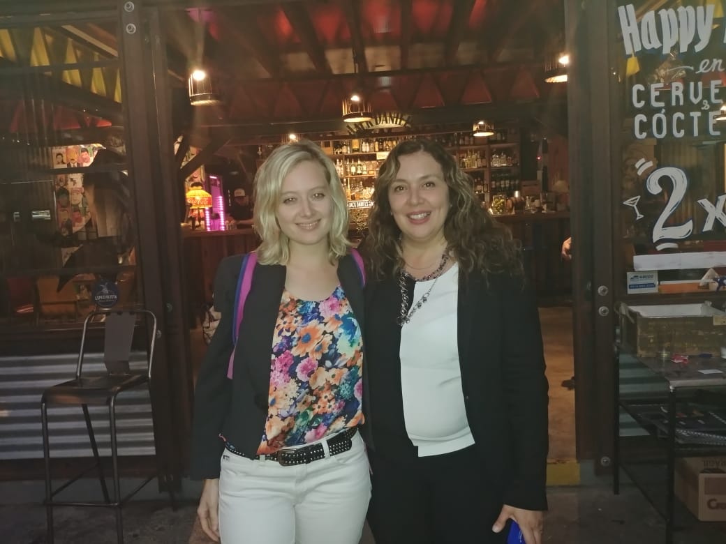 Disertantes y organizadores de #SMDayCBA disfrutan del After en <a href="/mentideguemes/">El Mentidero</a>