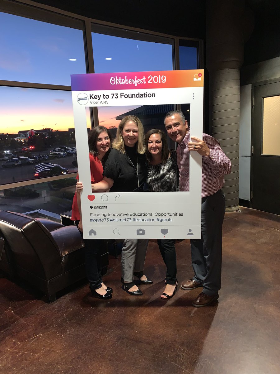 duallanguaged73's tweet photo. Key to 73 Foundation at Viper Alley! Hanging out with Dr. Martin,  Dr. Haack, and Dr. Cohen! #keyto73 https://t.co/kFvWfasYf6