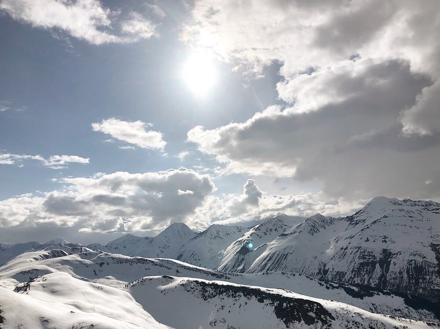 AlaskaOFS's tweet photo. Happy Alaska Day!

#AOFS #AlaskaDay #AlaskaOralSurgery https://t.co/AE9wR5AC9z