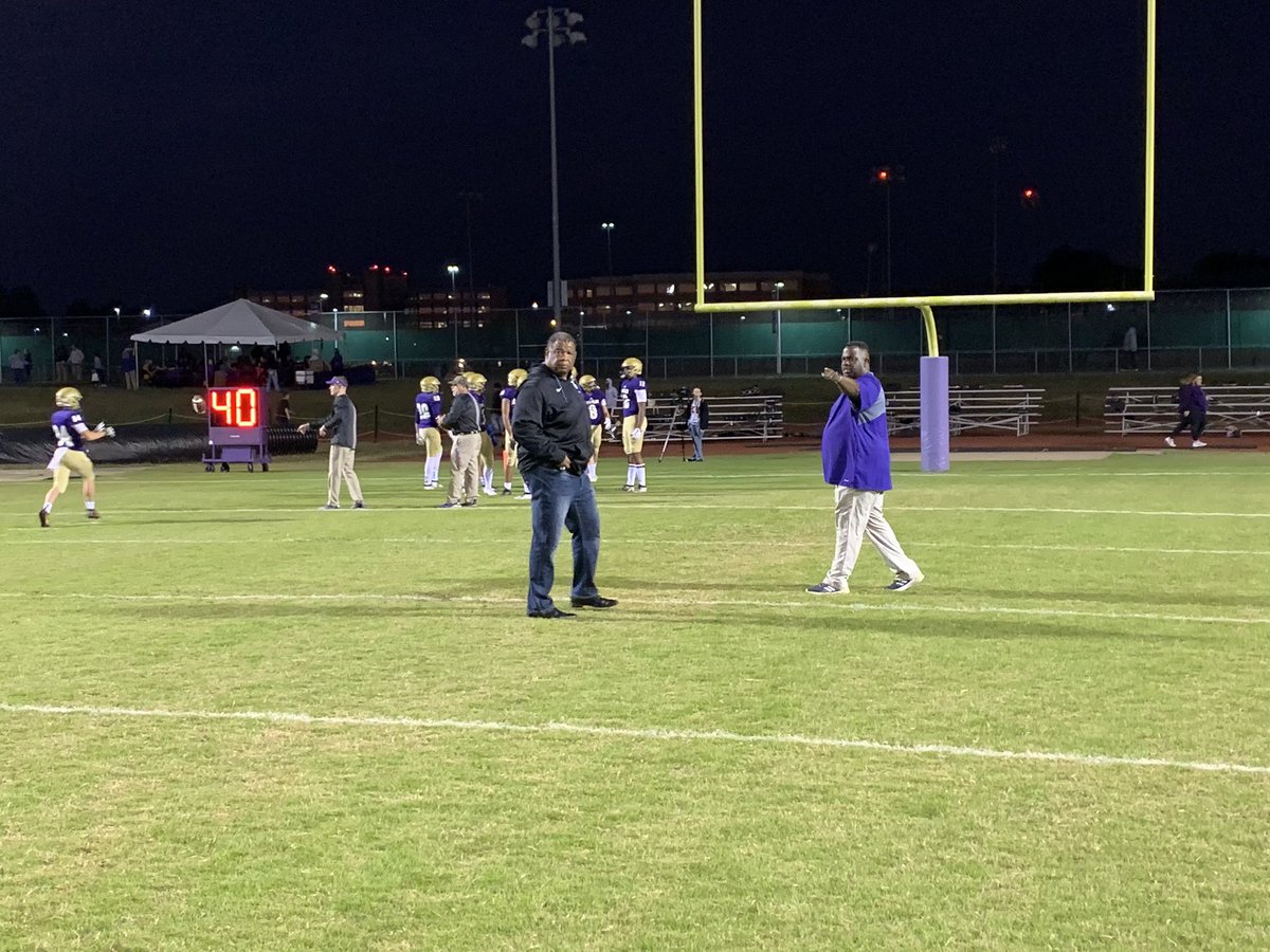 PurplesFootball's tweet photo. Big Dog @vincemarrow is at BGHS tonight checking out the Purples! @UKFootball https://t.co/Iu2yFyuq2w