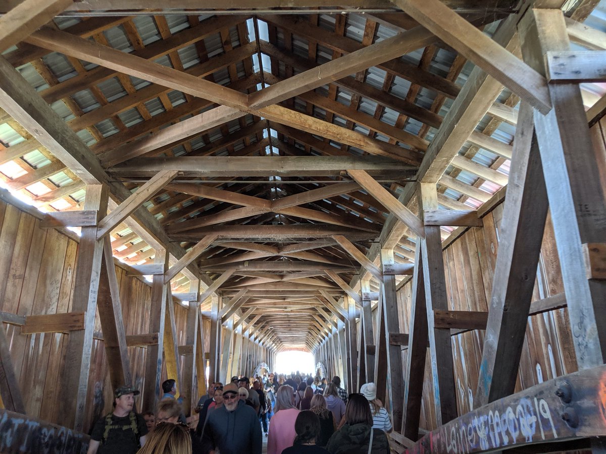 OtterCreekGCM's tweet photo. Roots. #coveredbridgefestival #parkecounty #trueindiana https://t.co/IRnqOn1Cm4