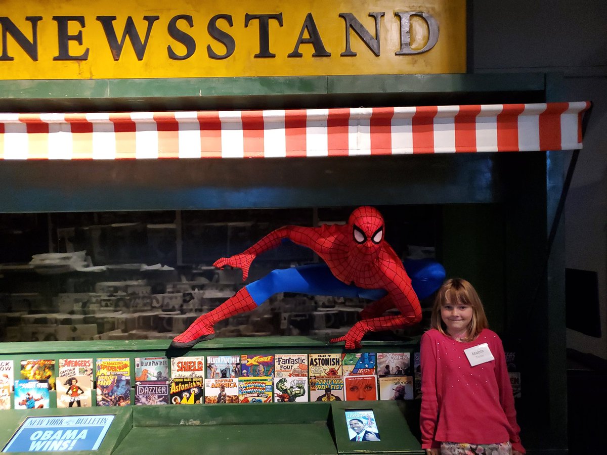 SpiderMable's tweet photo. You just never know who you'll see at the newsstand #Spiderman @TWoSEdm #Marvel #TelusWorldofScience https://t.co/kz9dZDA1YY