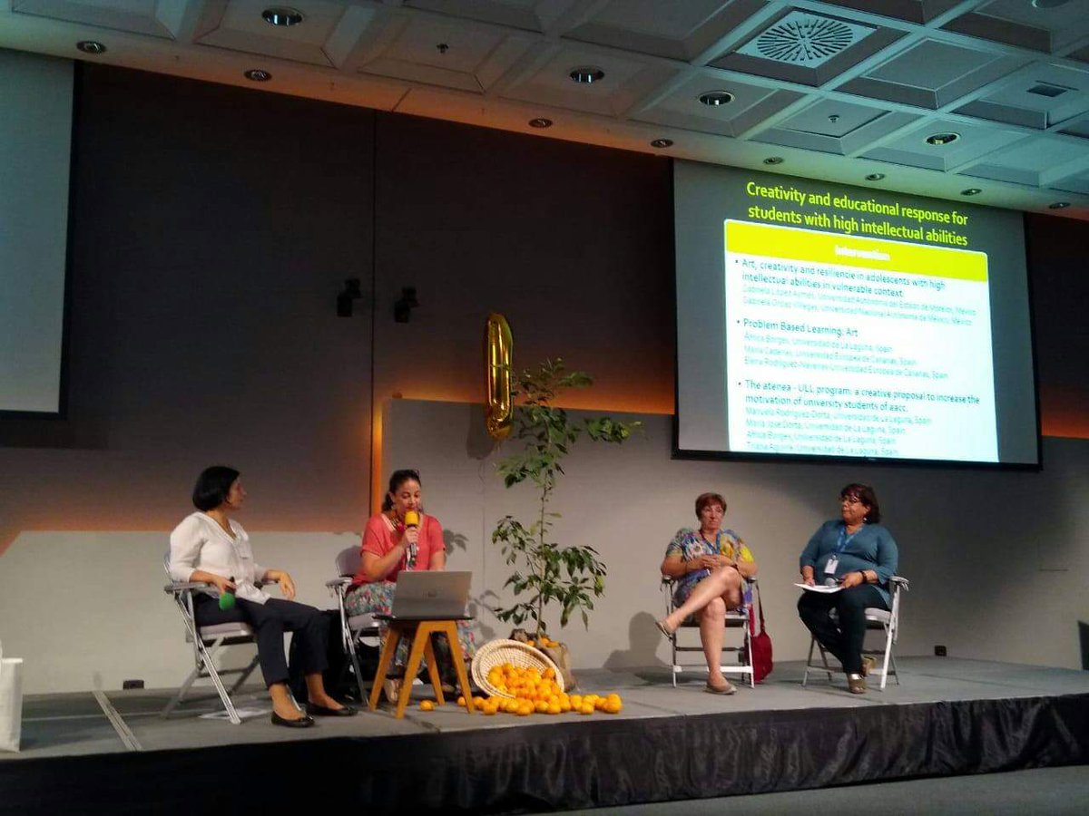 yeimmiortiz's tweet photo. Especialistas mexicanas en la 1st thematic @ECHA_2019  Conference 《Creativity Research and Innovation in Gifted Education: Social, Individual, and Educational Perspective》 @doloresvaladez @emiigrey Gaby López Aymes y nuestra querida @africaborges #aptitudessobresalientes https://t.co/Xlvzj7GzS6