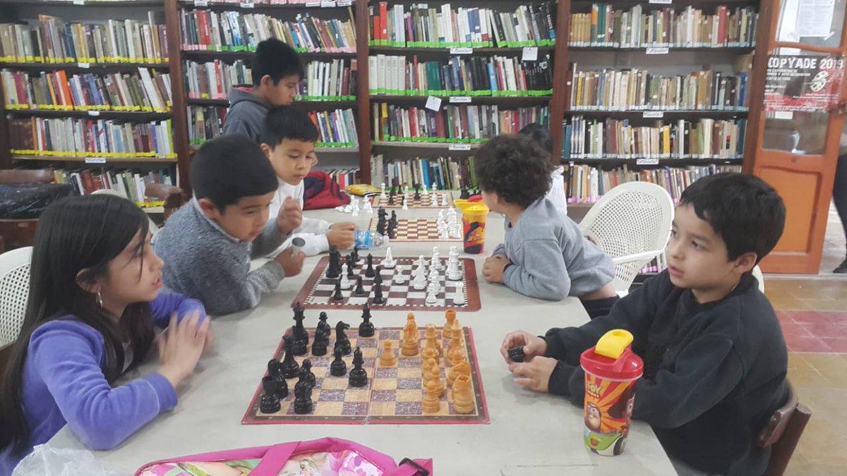 #ActividadesEnCPPS #PlayonesEducativos  Biblioteca de Ajedrez #RosarioDeLaFrontera <a href="/fguillesaavedra/">GUILLERMO SAAVEDRA</a> <a href="/patriciapinasco/">Patricia Pinasco</a> <a href="/matiaszaki16/">Ezequiel Nuñez</a> <a href="/MEducacionSalta/">Ministerio de Educación de Salta</a> <a href="/solisg79/">GUSTAVO SOLIS</a> <a href="/UrtubeyJM/">Juan Manuel Urtubey</a>