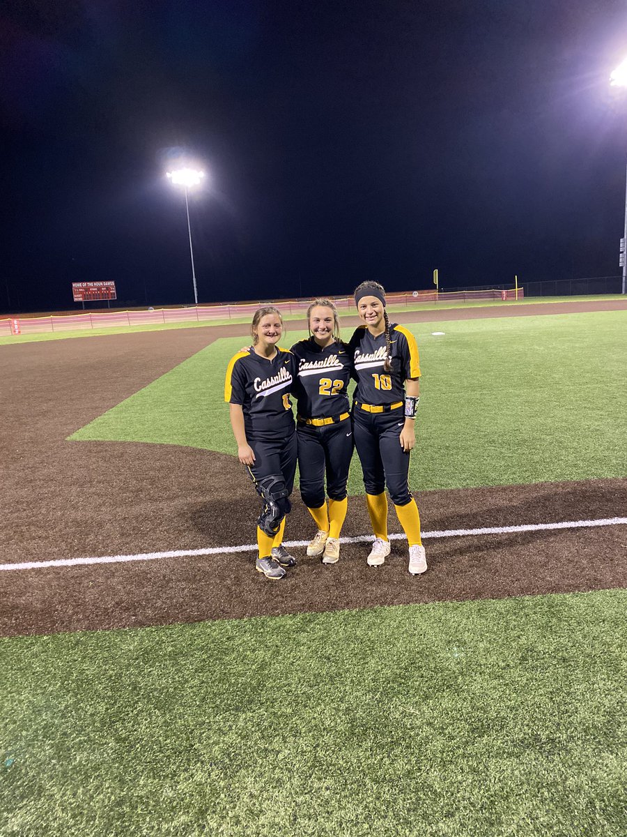 Unfortunately our senior night for our softball girls got rained out twice so these amazing ladies got to celebrate their senior night tonight at the football. We are so proud of you girls and can’t wait to see what you guys accomplish in the future. Thank you for everything!
