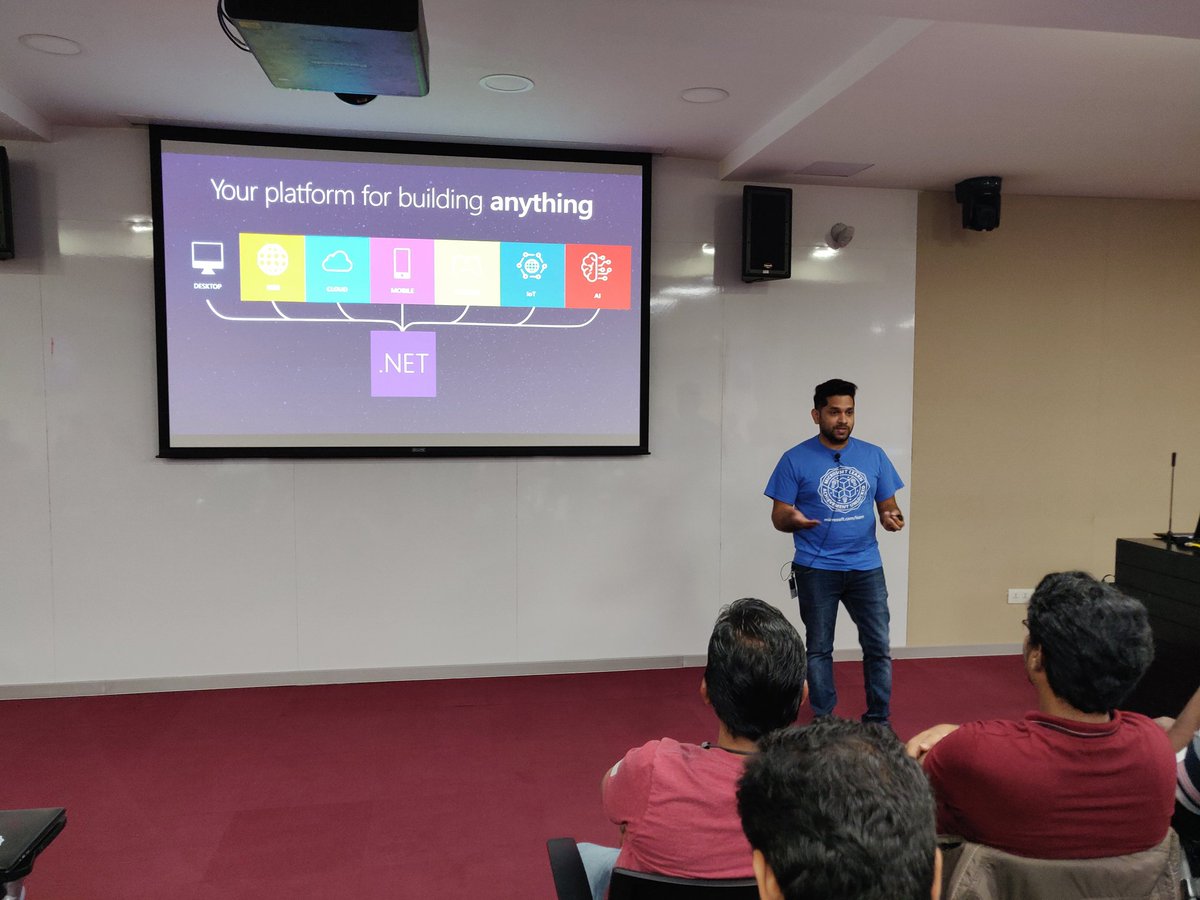 svswaminathan's tweet image. @nishanil kick started the #dotnetconfblr with the keynote recap !