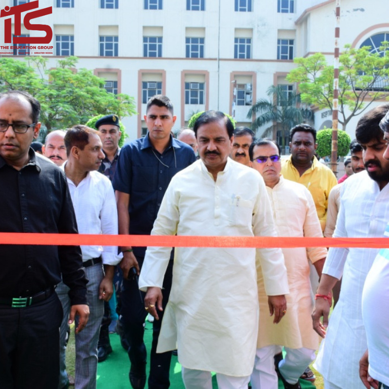 ITSEduGroup's tweet photo. #Techtrix2019
Honorable Dr. Mahesh Sharma, Member of Parliament, Gautambuddh Nagar, U.P., Former Union Minister of State for Culture (Independent Charge), on inauguration of Techtrix.
https://t.co/CJvhChJOIB
@DrRPNishank
@HRDMinistry
@mhrd_innovation
@abhayjere
@AICTE_INDIA https://t.co/ZbvVT04TWU
