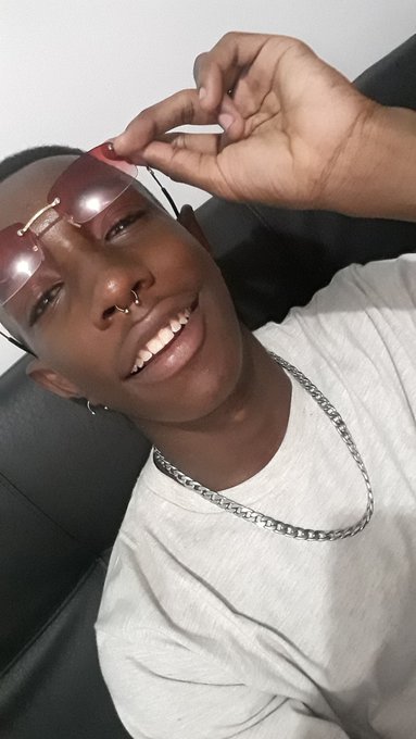 ONLINE NOW TATTOO SHOW!! 😍 https://t.co/K1Gm8g1KcT