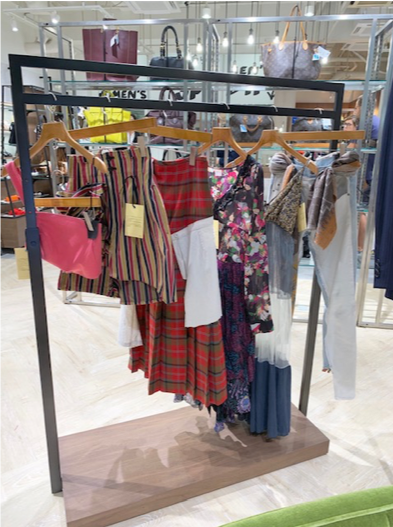 kyoritsu_wu_s's tweet photo. /
9/24(火)-29(日) #共立女子大学 #家政学部 #被服学科 が
Remake Projectに作品展示👗
\
ユーズドセレクトショップ #RAGTAG渋谷店 にて、リメイク作品を展示するイベント #RemakeProject が開催され、被服学科4年生の2名の作品も展示されました✨😆💗
詳細➡https://t.co/n9L5y5LBAQ
#SDGs https://t.co/5E9m3SDRJh