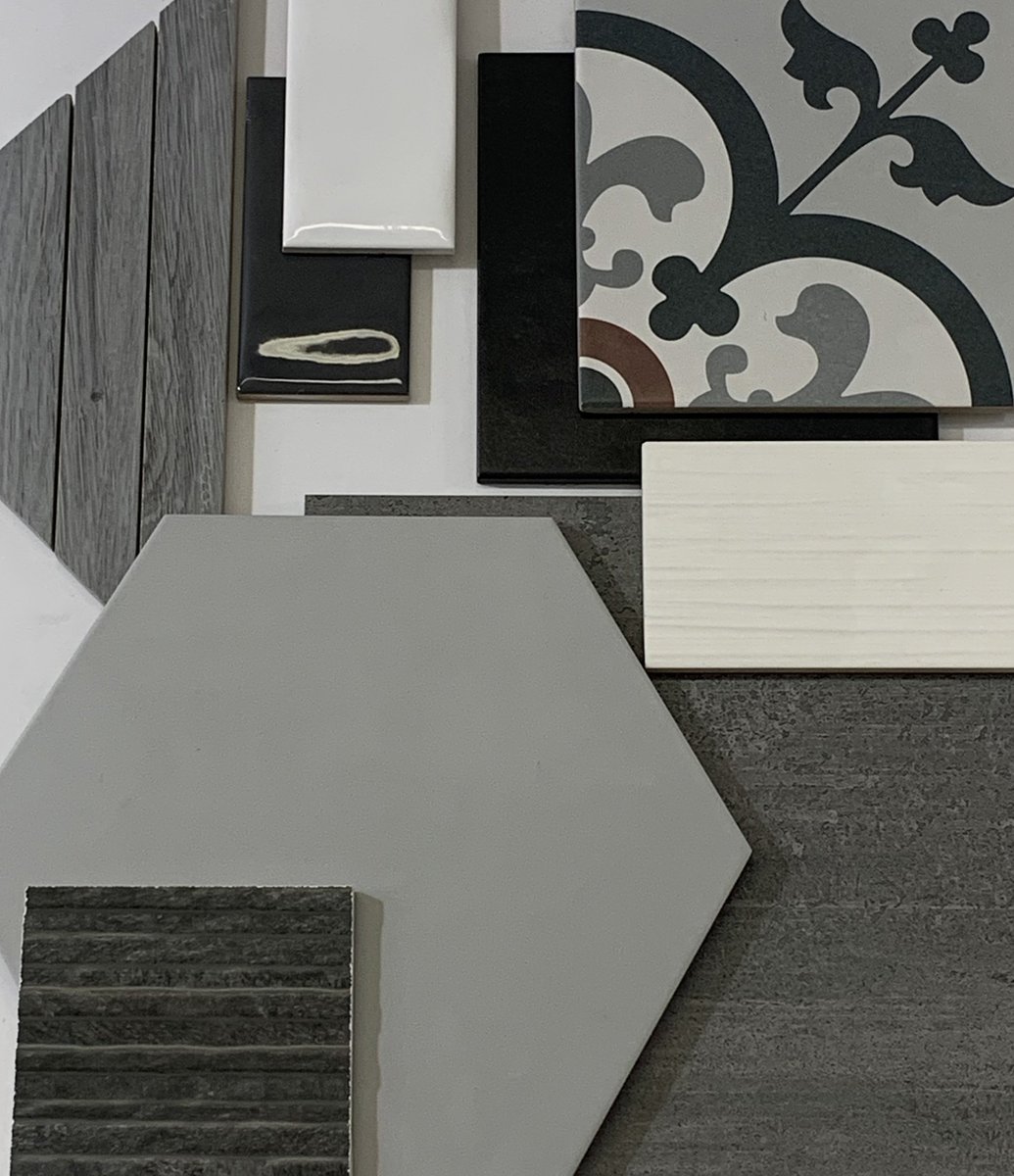 A mixture of texture and shapes...
tones of black, gray and white... Sevilla Cementine for an exclusive touch... #caltilecenter #valmoriceramicadesign #cementine #tilemoodboard #tile #homedecor #homedesign #geometric #shadesofgraydesigns #cementinetiles #madeinitaly #newhomedecor