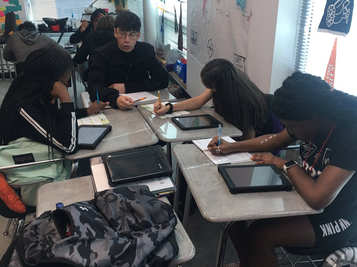 coachscales35's tweet image. Freshmen put in the work today in small groups with our college coaches! #GCMAVIDFam #WICORIZED @GCMAVID